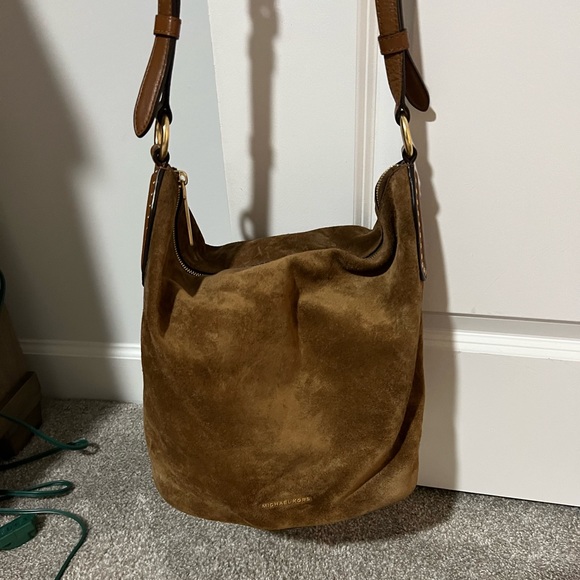 Brown suede Michael Kors shoulder/ crossbody bag - Picture 1 of 7